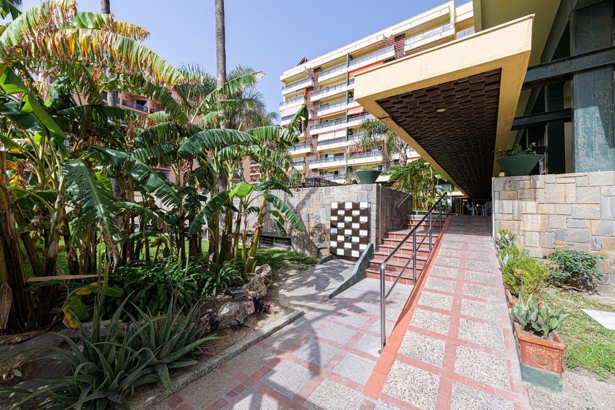 Apartment Amazing Carihuela View & Parking *