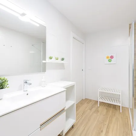 Amazing Carihuela View & Parking Apartment Torremolinos Exterior photo
