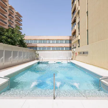 Amazing Carihuela View & Parking Apartment Torremolinos Exterior photo